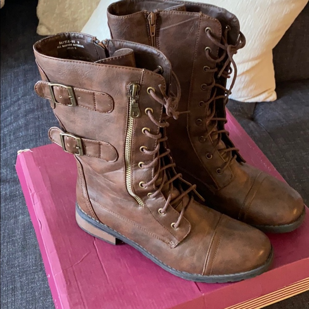 Boots!